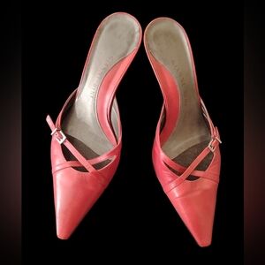 Gianni Bini Red Heels Pre-Owned 7.5 M
